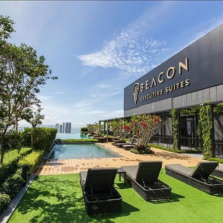 Skypool With Seaview 8Pax Beacon Executive Suites - Georgetown City Centre - 3Km To Komtar Bagian luar foto