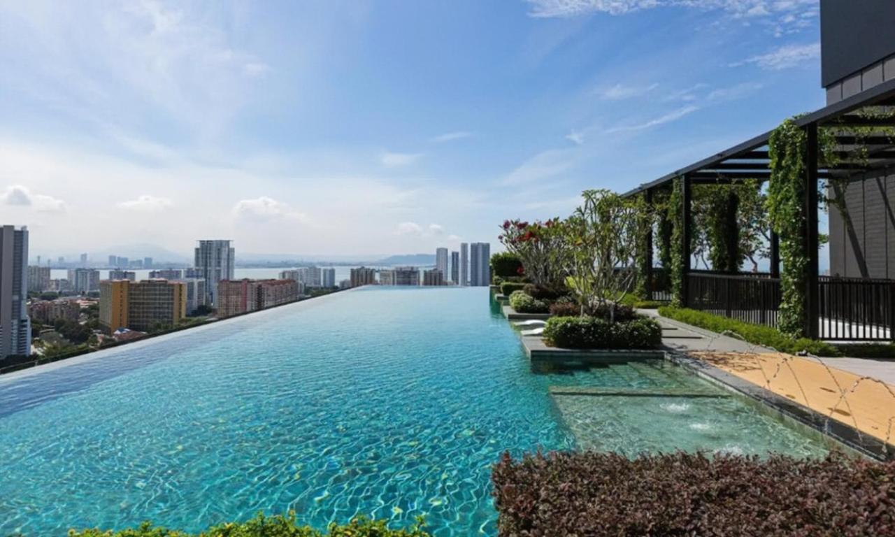 Skypool With Seaview 8Pax Beacon Executive Suites - Georgetown City Centre - 3Km To Komtar Bagian luar foto