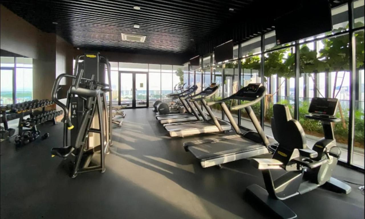 Skypool With Seaview 8Pax Beacon Executive Suites - Georgetown City Centre - 3Km To Komtar Bagian luar foto